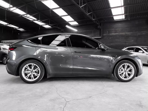 Tesla Model Y Rear Wheel Drive 2021