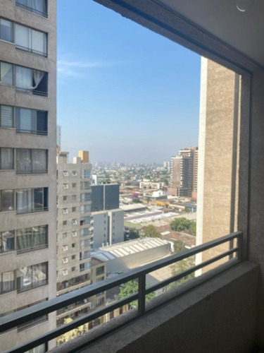 Departamento En Arriendo En Vicuña Mackenna 881