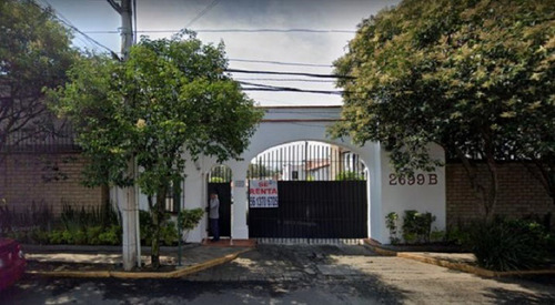 Casa En Av Centenario 2699 B, Col. Bosques De Tarango En Remate Bancario  Sdc