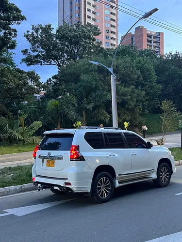 Vehículo Modificado A Modelo 2024 , Vidrio Panorámico Blinda