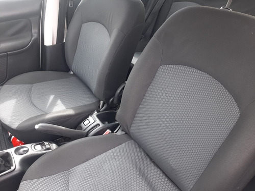 Imagem 4 de 8 de Peugeot