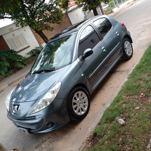 Peugeot 207 2.0 Sedan Xt Hdi Premium