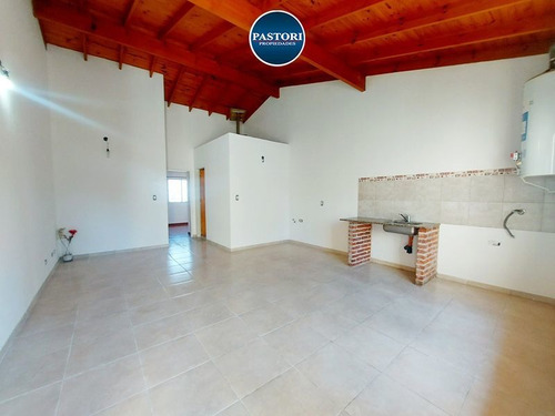 Imagen 4 de 15 de Venta De Ph De 3 Amb 1ero Por Escalera
