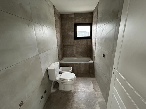 Casa Venta 5 Ambientes A Estrenar Principado Canning