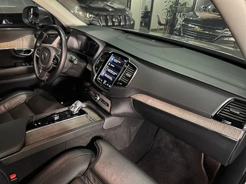 Volvo XC90 2.0 B6 Inscription Hibrido Blindaje 2