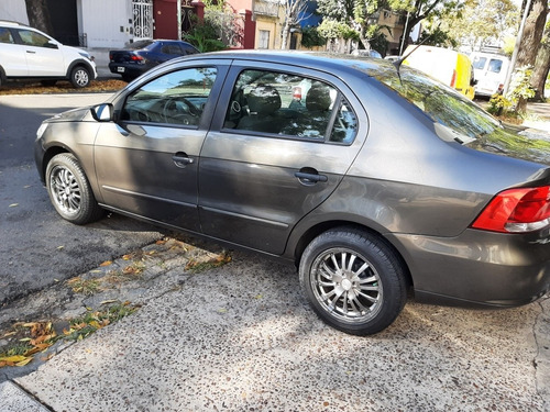 Volkswagen Voyage 1.6 Highline 101cv 2009