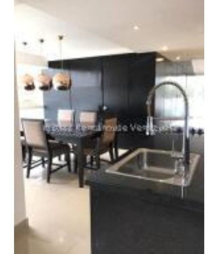 Imagen 14 de 25 de #22-23742 Hermoso Apartamento Duplex En El Hatillo