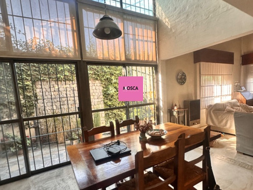 Encantadora Casa Con Pileta Moreno Centro Permuto