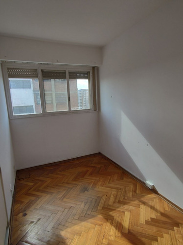 Imagen 7 de 11 de Departamento 4 Ambientes Con Cochera-10º Piso- Excelente Ubicacion!