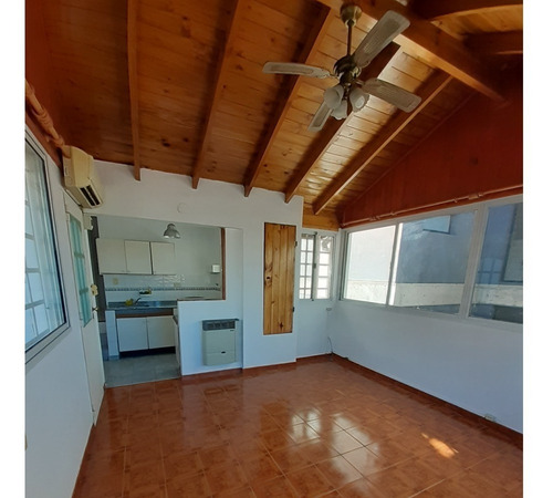 Imagen 2 de 18 de Venta Ph 2 Ambientes En Castelar Sur Oportunidad!!