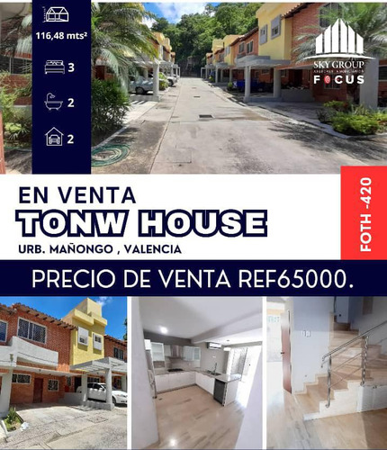 Lore Vende Townhouse En Urb. Mañongo. Res. Bugambilia. 