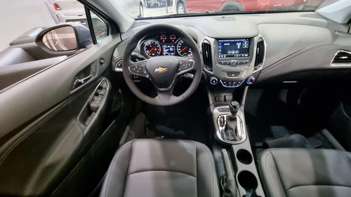 Imagen 22 de 25 de Chevrolet Cruze Lt 5 Puertas Automatico 0km 2022
