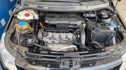 Volkswagen Voyage 2010 1.0 Vht Trend Total Flex 4p