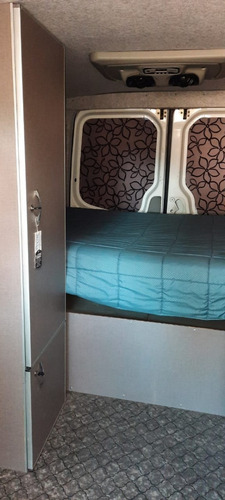 Mercedes Benz Sprinter 411