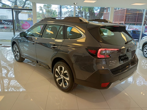 Subaru Outback 2.5 Limited Es