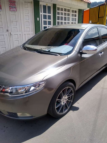 Kia CERATO PRO 1.6l