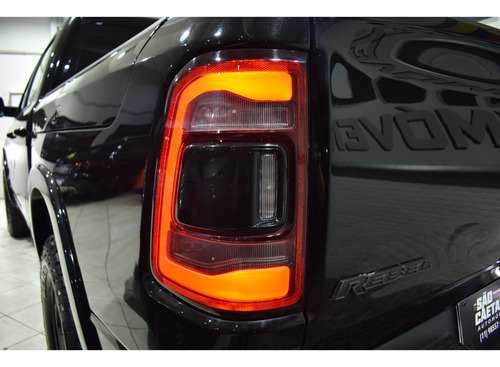 RAM 1500 5.7 V8 GASOLINA REBEL CD 4X4 AUTOMÁTICO