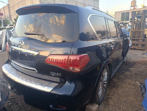 Infiniti QX80 5.6l Perfection 8 Pasajeros At