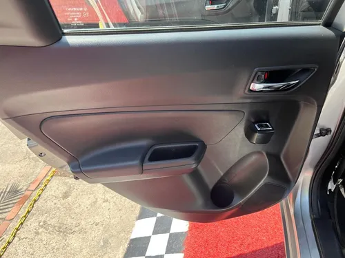 Suzuki Swift Hibrido 1.2 Mt