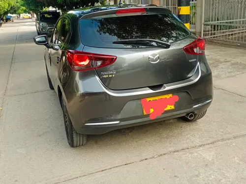 Mazda 2 Modelo 2023, 19.000 Kilometraje