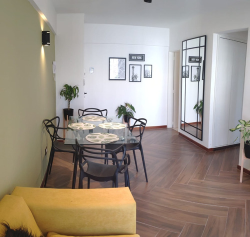 Imagen 15 de 16 de Excelente Departamenbto De 2 Ambientes En Esquina, Todo A Nuevo Y Todo A La Calle C/ Balcón Saliente, Pleno Centro, 40 M2