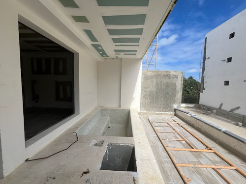 Apartamento De 2 Habitaciones Amueblado En Los Corales/ Entrega Agosto 2024