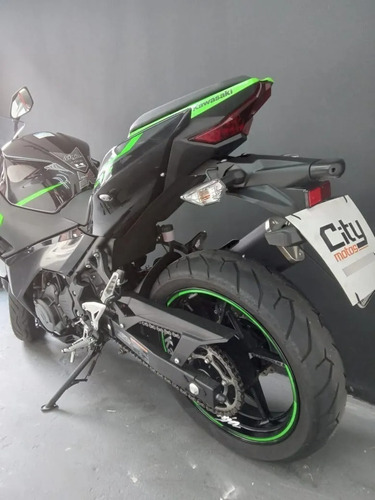 Imagem 16 de 18 de Kawasaki Ninja 400 Abs 2019/2020 ** Baixo Km * Conservada **