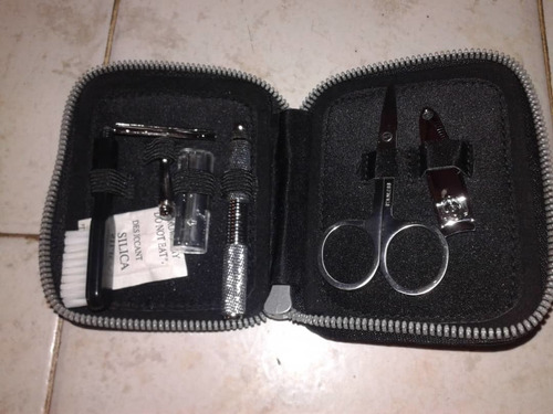Imagen 2 de 2 de Estuche De Manicure Para Hombre