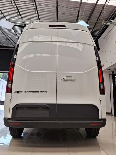 Chevrolet Express 2025