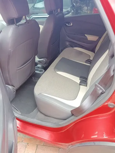 Renault Captur 2.0 Intens Automática
