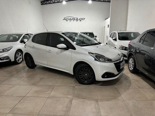 Peugeot 208 1.6 Allure