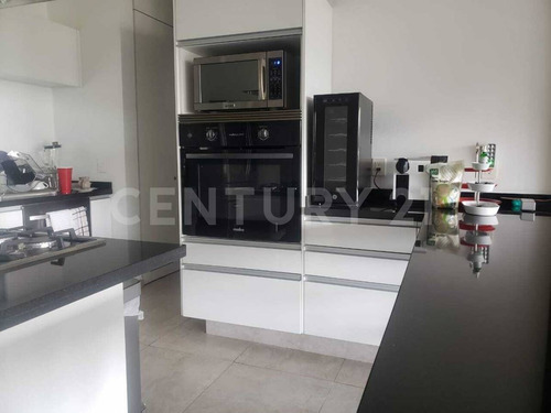 Imagen 8 de 26 de Excepcional Y Lujoso Departamento Con Acabados Y Equipamiento De Lujo
