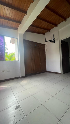 Imagen 7 de 14 de Casa I Urbanización Girasol Ferrero Tamayo Jeoc