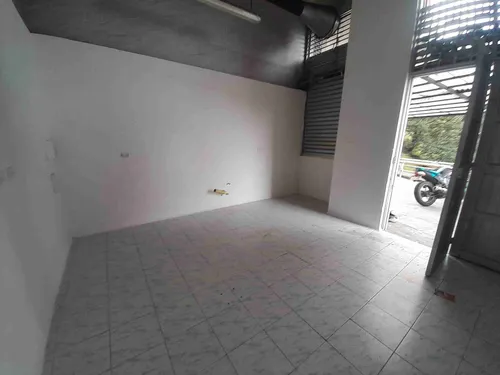 Local En Arriendo En Saenz - Manizales (279057838).