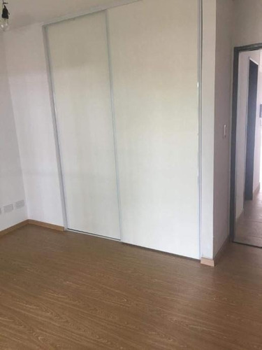 Imagen 6 de 8 de Departamento En Venta En Banfield Este