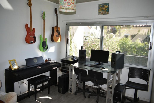 Imagen 16 de 28 de Casa Chalet En Venta Ubicado En La Lucila, Vicente López, G.b.a. Zona Norte