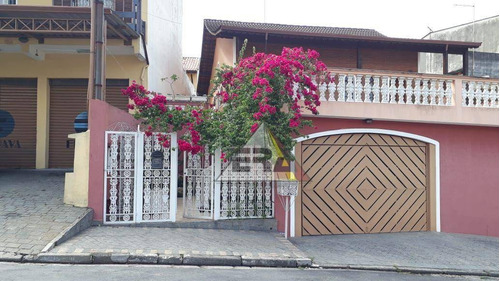 Imagem 1 de 19 de Casa Com 3 Dormitórios À Venda, 180 M² Por R$ 900.000 - Center Ville - Arujá/sp - Ca0788