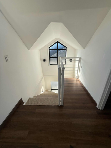 Vendo Casa 3 Pisos Lomas De San Sebastián 4d3b3e
