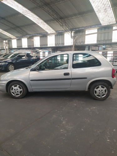 Chevrolet Corsa 1.6 Gl Aa Dh