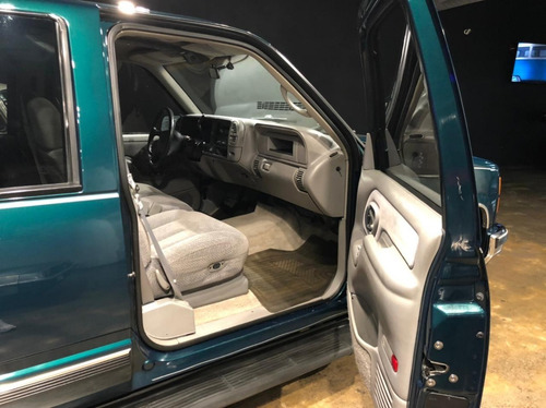 Imagen 13 de 14 de Chevrolet Suburban 2500 1998
