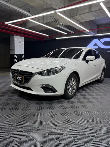 Mazda 3 2.0 Prime