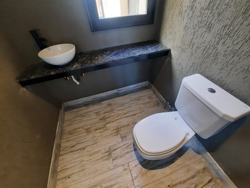 Imagen 6 de 16 de Casa En Venta San Ramon Pilar Del Este