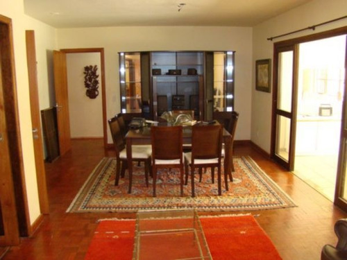 Casa Em Ipanema Com 4 Dormitórios - Mi11990