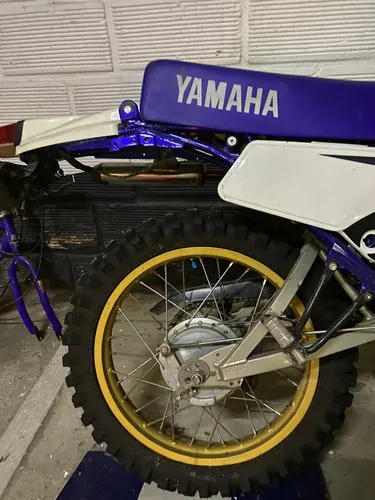 Yamaha Dt 175 - Modelo 2001 , Color Azul A Gasolina
