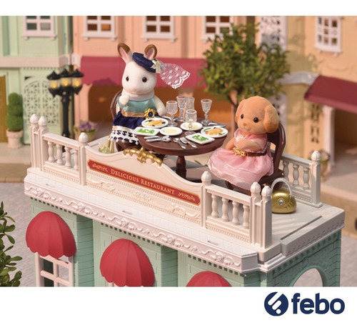 Sylvanian Families Restaurante Set Juguete + Accesorios Febo