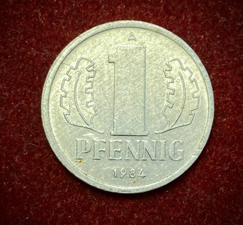 Moneda 1 Penique Alemania Oriental 1984 Aluminio Km 8.2