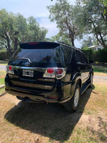 Imagen 11 de 16 de Toyota Sw4 2013 3.0 Srv Cuero I 171cv 4x4 5at