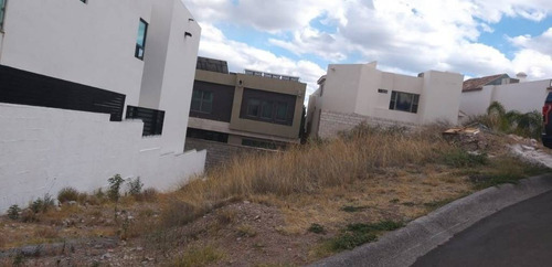 Imagen 1 de 1 de Terreno Con Excelente Ubicación.