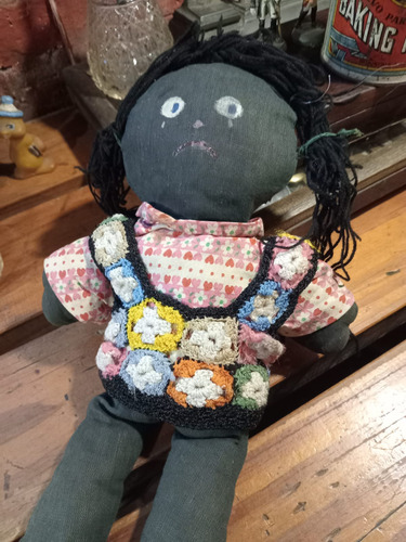 Antigua Muñeca Negra De Tela (coleccion - Decoracion) (Usado)