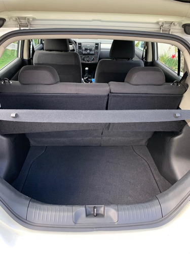 Nissan Tiida Hatchback Japones Full Equipo